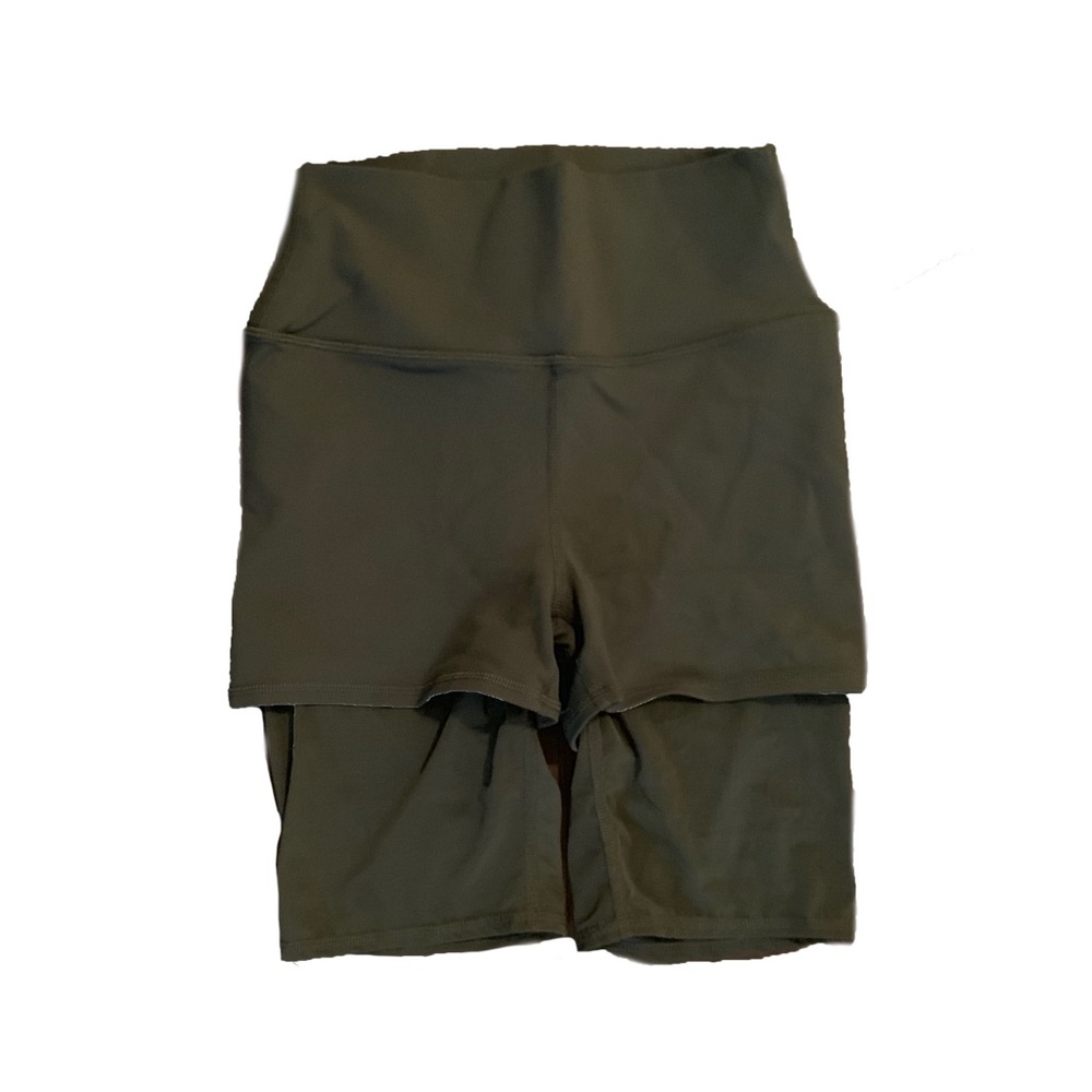 ALO YOGA LUSH HIGH WAIST SHORT